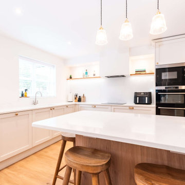 Contemporary Shaker Kitchen in Southampton