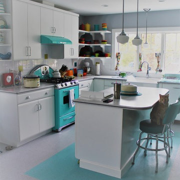 Cape Cod Retro