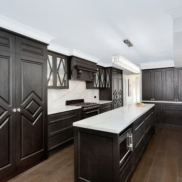 Enchanting and Spacious - Ebony and Marble Look