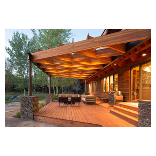 A New Shade Structure for an Existing Organic Residence - Contemporary ...
