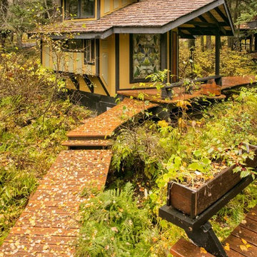 Hobbit House