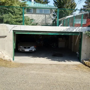 19 Chatham Dr. N.W. CALGARY AB