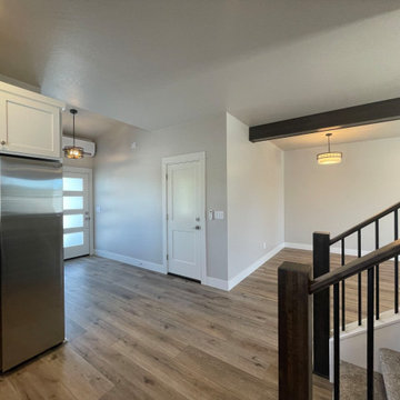 Modern Duplex - Talent