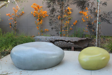Outdoor Medium Cast stone Seating Pebble
