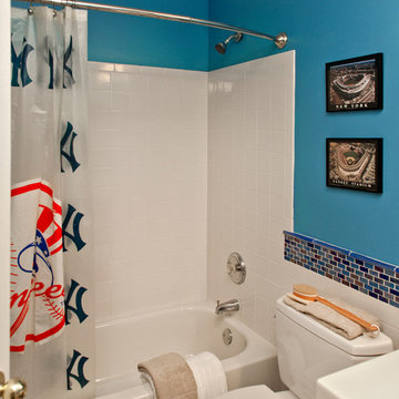 Ellicott City - Sports Enthusiast Hall Bath