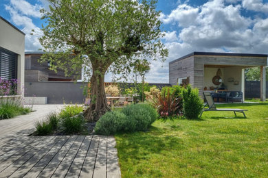 Idée de décoration pour une terrasse méditerranéenne.