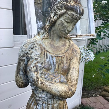 Goddess statuary