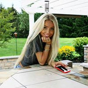 Alexandra Cooper's photo