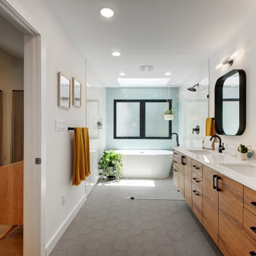 Mid-Century Modern Bathroom