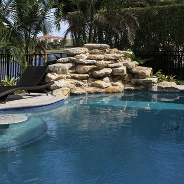New Wellington Swimming Pool