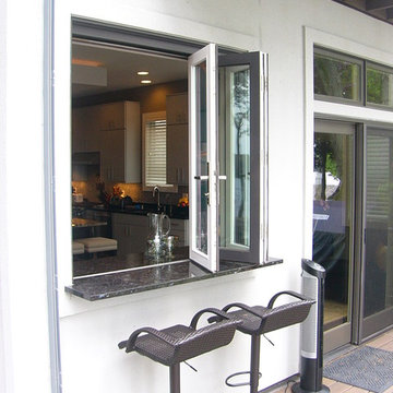 Contemporary Lake Home