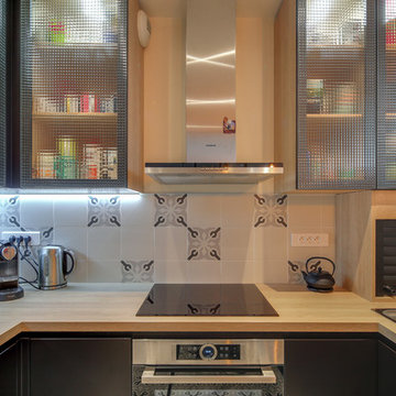 Appartement familial industriel - Brique, verrières et verre armé