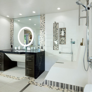 Nevada City Freedom Bath-Pebbles Deco adds texture & interest