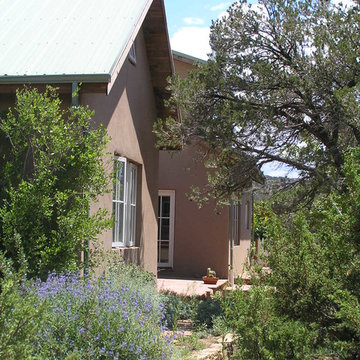 Arroyo Hondo Residence