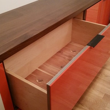 Dolores Master Closet