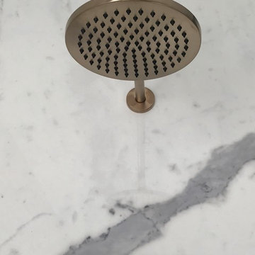 Extra Vena Porcelain Slab Shower