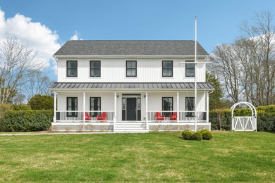 Example of an exterior home design in New York