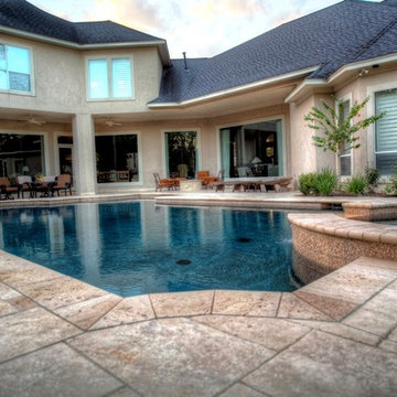 Grecian / Roman style pool 2 with spa - leh