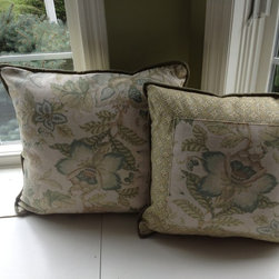 Pillows & Accessories - Decorative Pillows