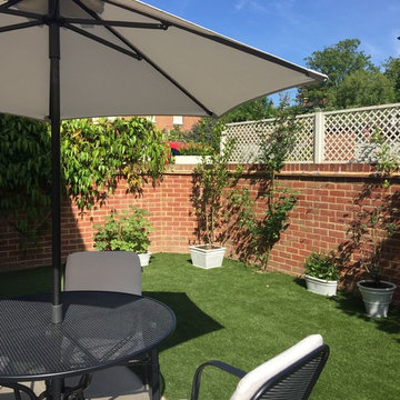 Small Courtyard Town Garden in Dorking