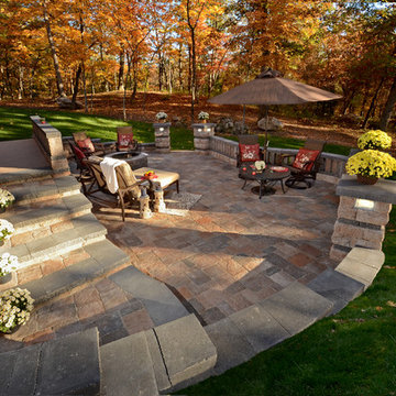 Simplicity Wall and Patio