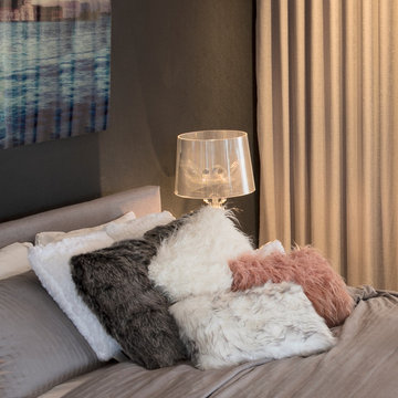 Belton Faux Fur Pillow - Gradient Grey 12x20