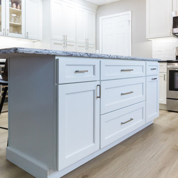 White Kitchen