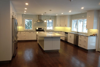 Minimalist kitchen photo in New York