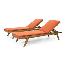 Outdoor Seating W Screen