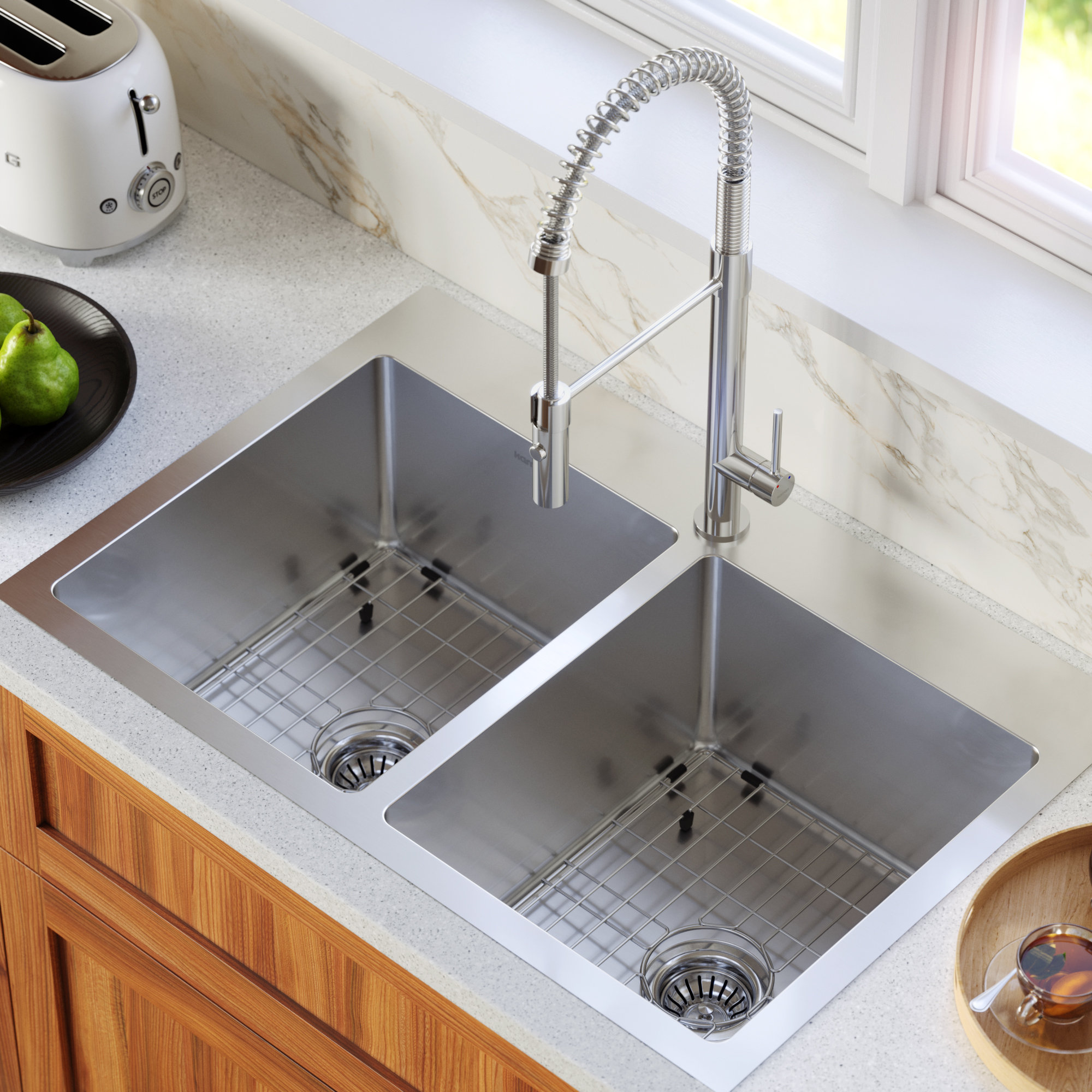 Karran Single-Handle Pull-Down Sprayer Kitchen Faucet, Chrome