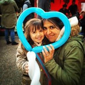 Mitra Djalili's photo