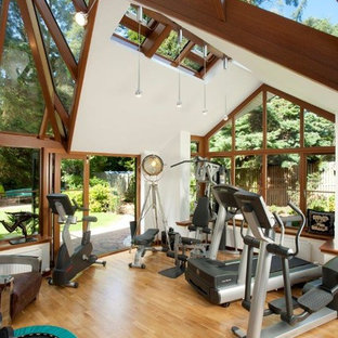 Design ideas for a modern home gym in Other.