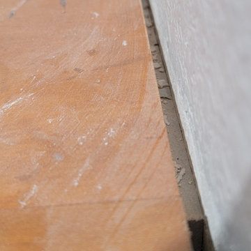 Floating Shelf Correction – Seamless Wall-to-Wall Fit & Finish