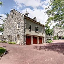 garage apartment