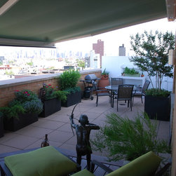 Nuimage K300 Awning with Front adjustable Drop Screen. - Awnings