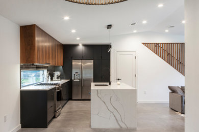 Inspiration for a contemporary kitchen remodel in Austin