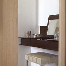 Walk-in Wardrobe