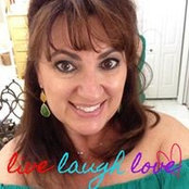 Regina Suarez's photo