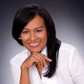 Lyana Mayta's photo