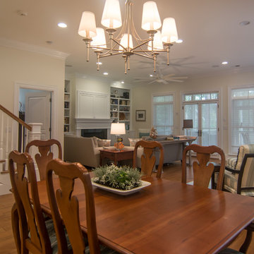 Southern Style Oak Spring House Design