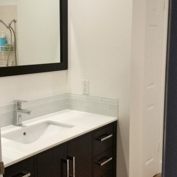 Black & White Bathroom