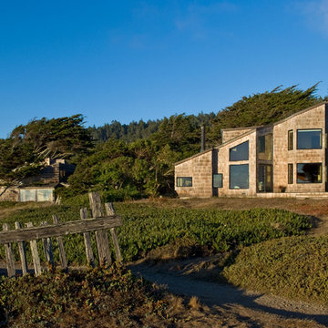 Marks Residence: Esherick Hedgerow House Reborn