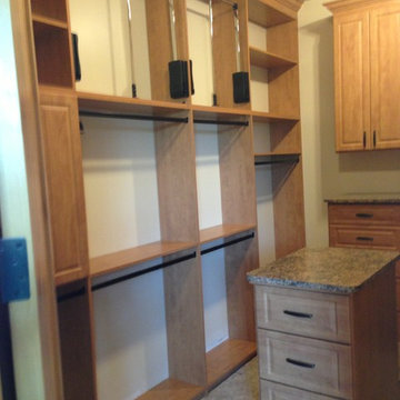 Master Bedroom Walk-In Closets