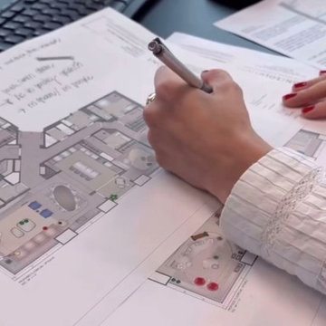 A Fresh Start: Guiding a Mid-Project Designer Change with Clarity and Confidence