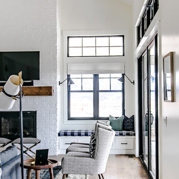The Mountain Green Modern Farmhouse