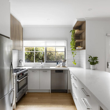 Beaumaris Modern Kitchen