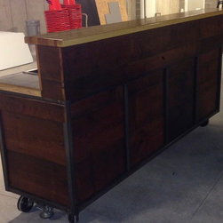 139 Buena Vista Bar - Bar Carts