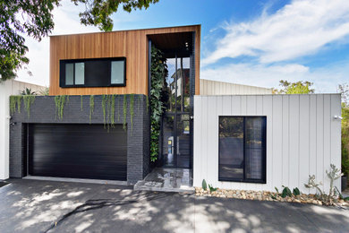 Contemporary house exterior in Newcastle - Maitland.