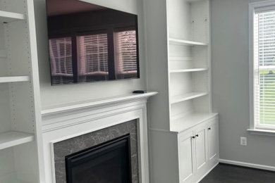 Inspiration for a craftsman living room remodel in DC Metro