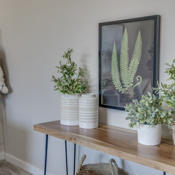 Columbia 2530 I Rustic Bronze 2 (2020 Festival Of Homes)